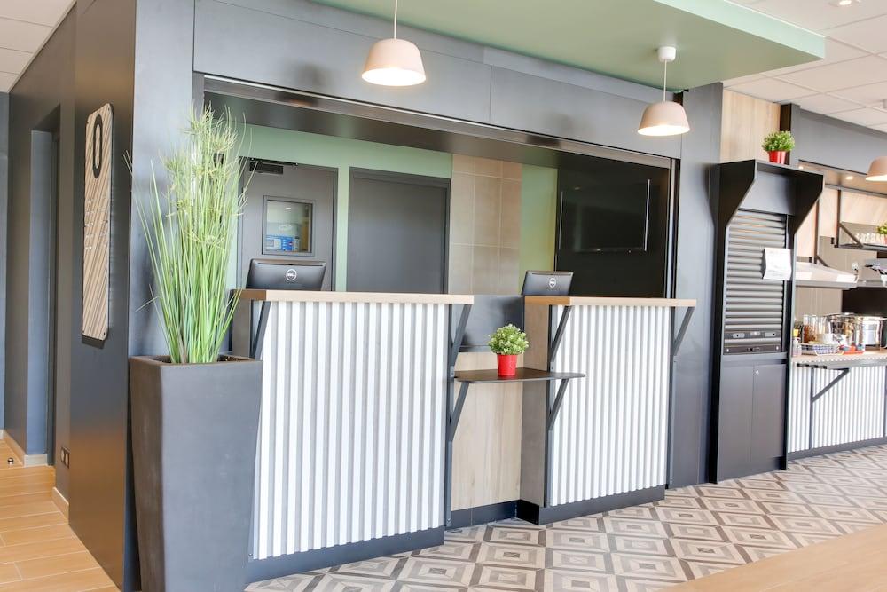 B&B HOTEL Reims Croix Blandin