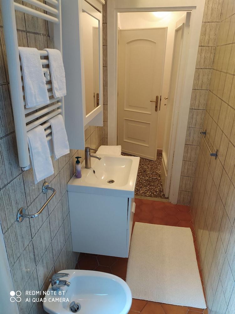 "Al 171 Family Suite Studio "