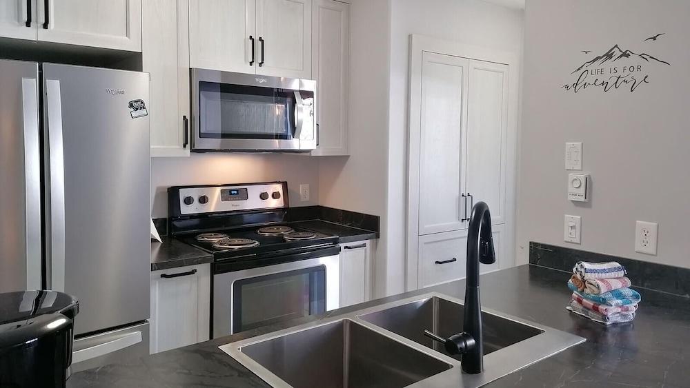 Crystal Forest #29 by Bear Country