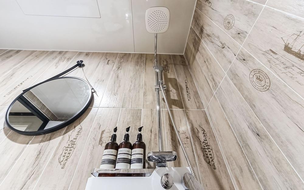 Gimhae Jangyu Hotel Ryu