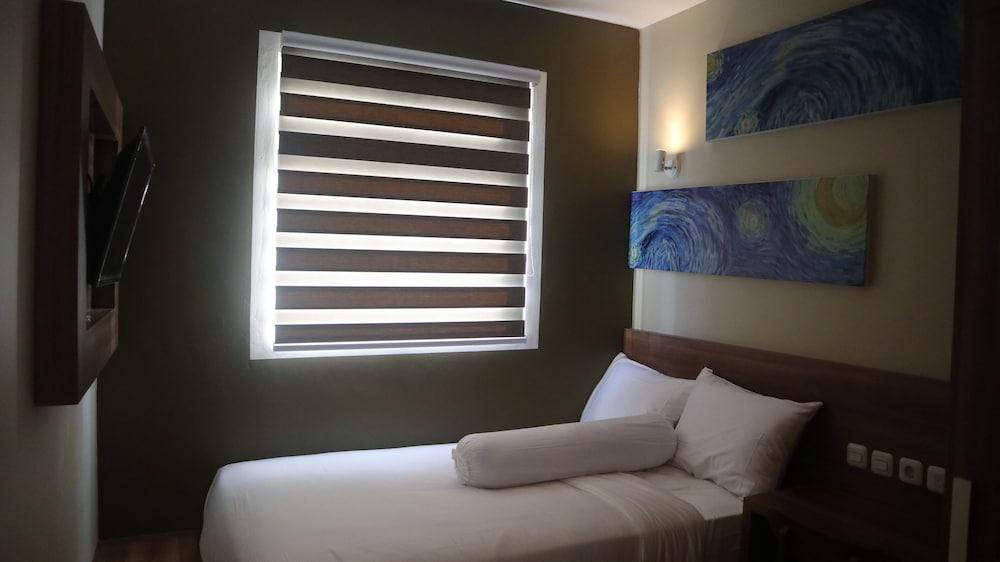 Djuragan Kamar Slipi