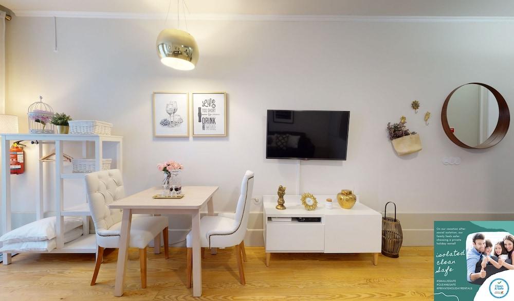 Oporto Golden View Vitória