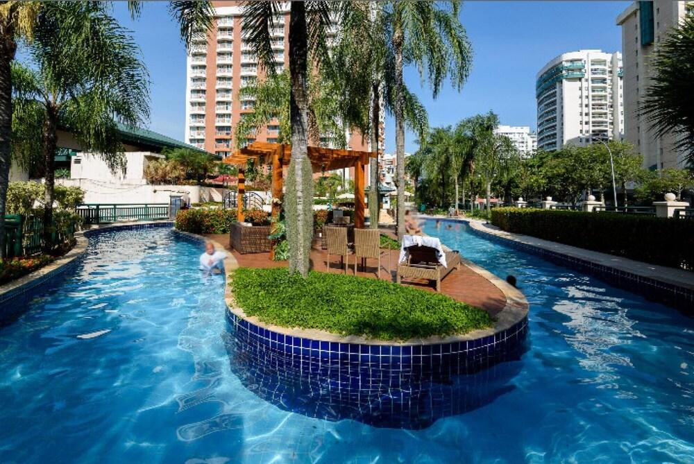 Cavirio T5 Suite Pool Gym Beach