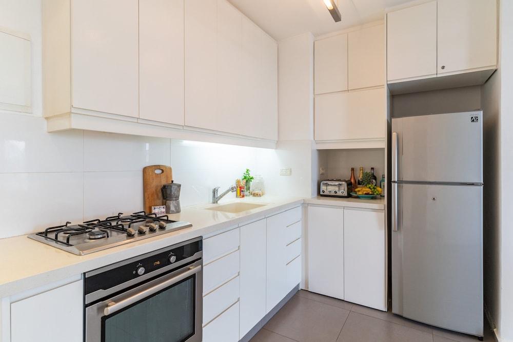 Top Tier Apartment with Swimming Pool