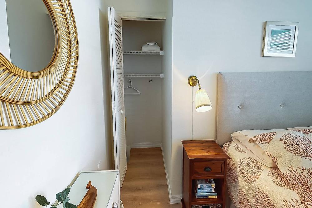 Siesta Bayside by Pool & Tennis