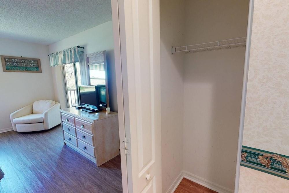 Hickory on the Golf Course