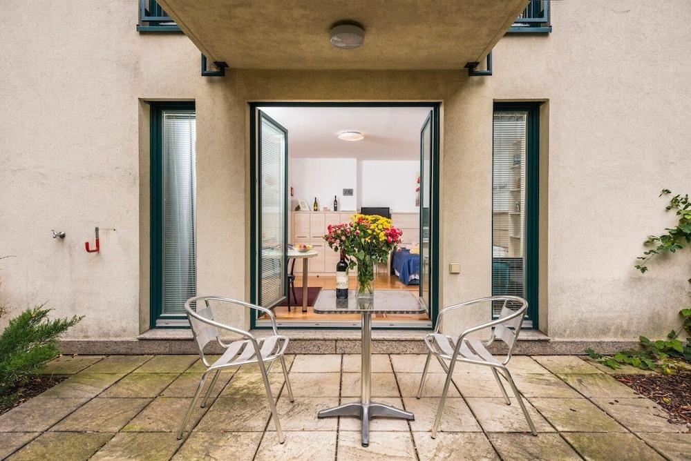 Gartenapartment Private Terrasse #r02