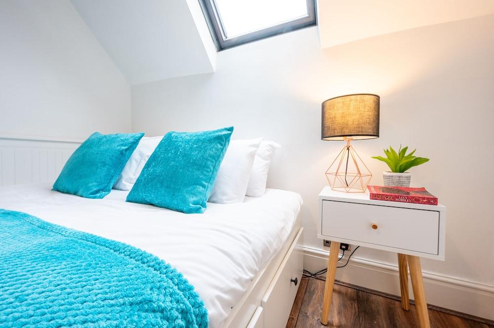 Hunter Street by Tŷ SA - Parking