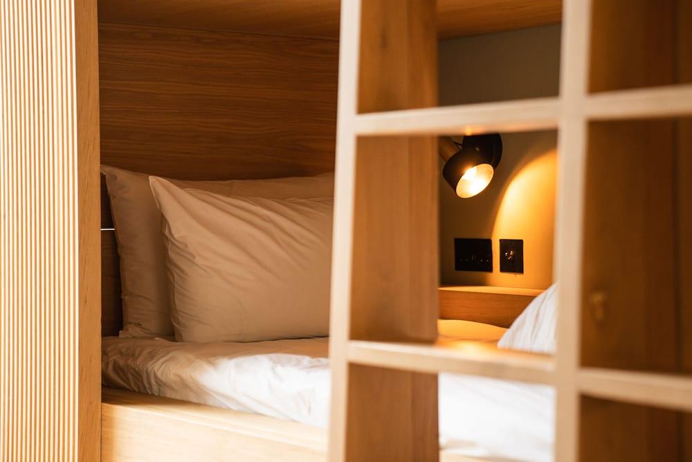 Mollie's Motel & Diner