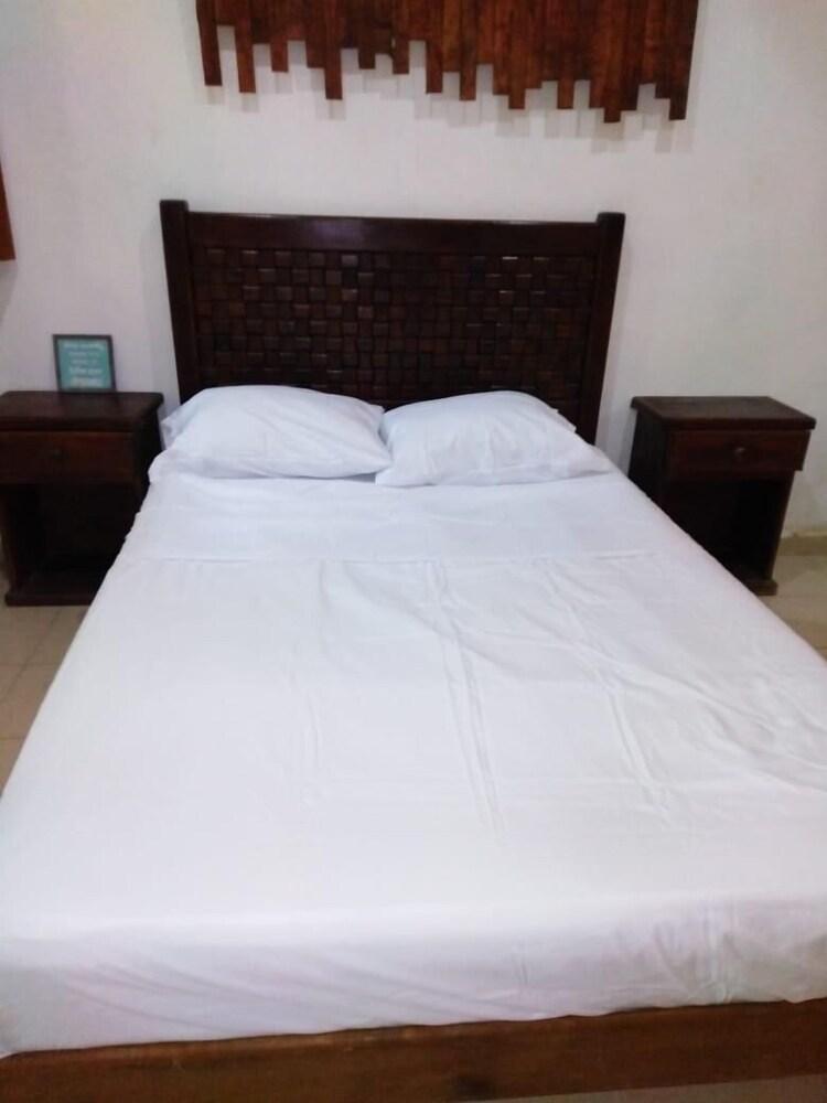 Ecoturismo Yax-ha By Rotamundos