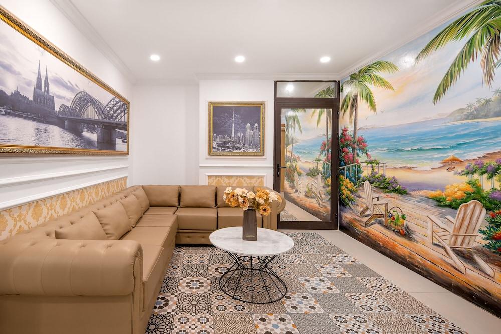 Bella Merry Hotel and Apartment