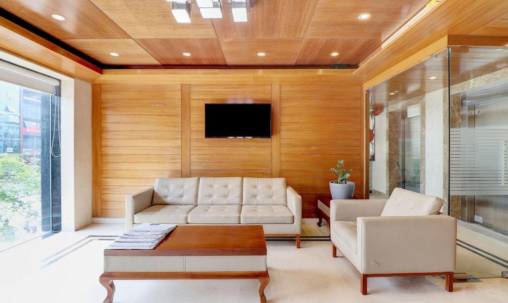 Treebo Tryst La Prosperite