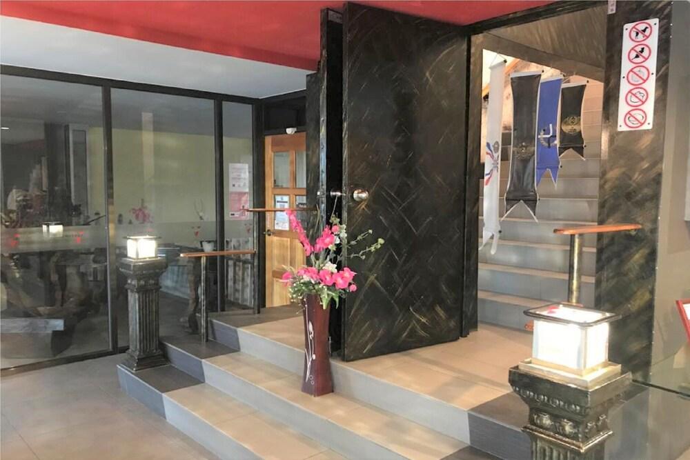 OYO 90265 Hotel Ventura