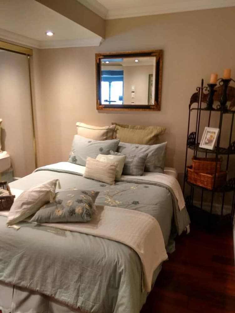 Waterfront Apartment 300742