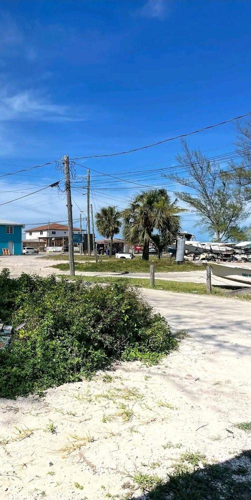 Dames Getaway Bimini