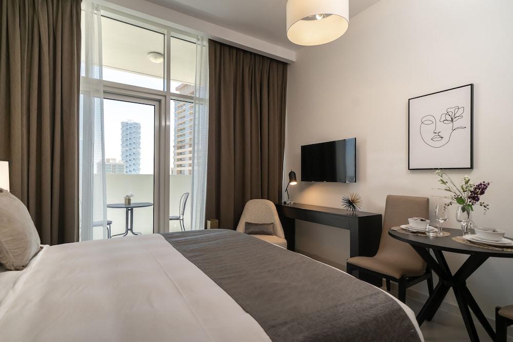 HiGuests - Tower 108