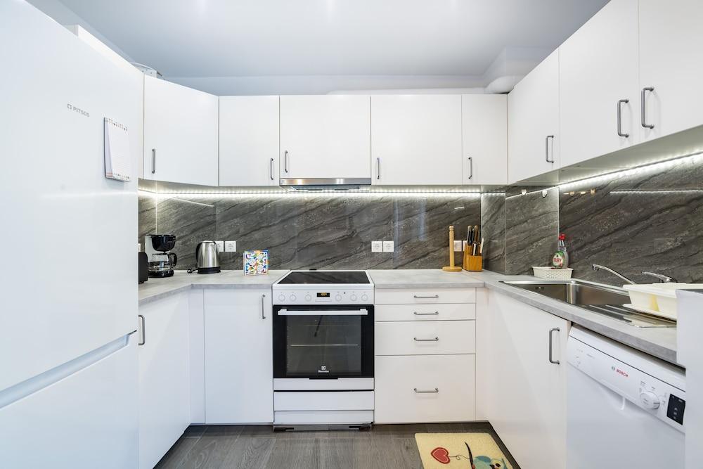 Beautiful flat in superb location