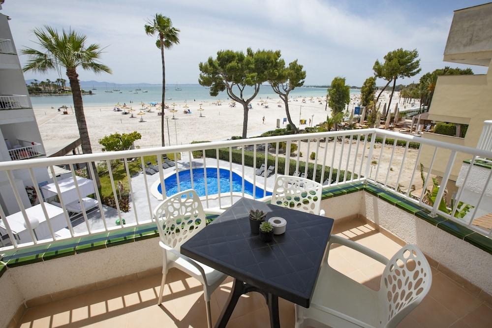 Sand Beach Apartments