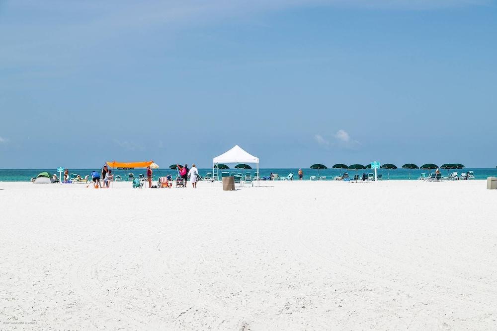 Palm Bay Club 7th-floor Oceanfront Condo on Private Beach