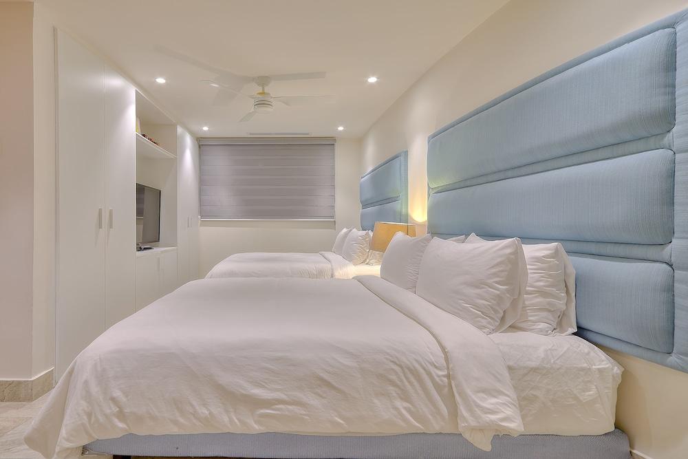 Maxwell Residences at Indah