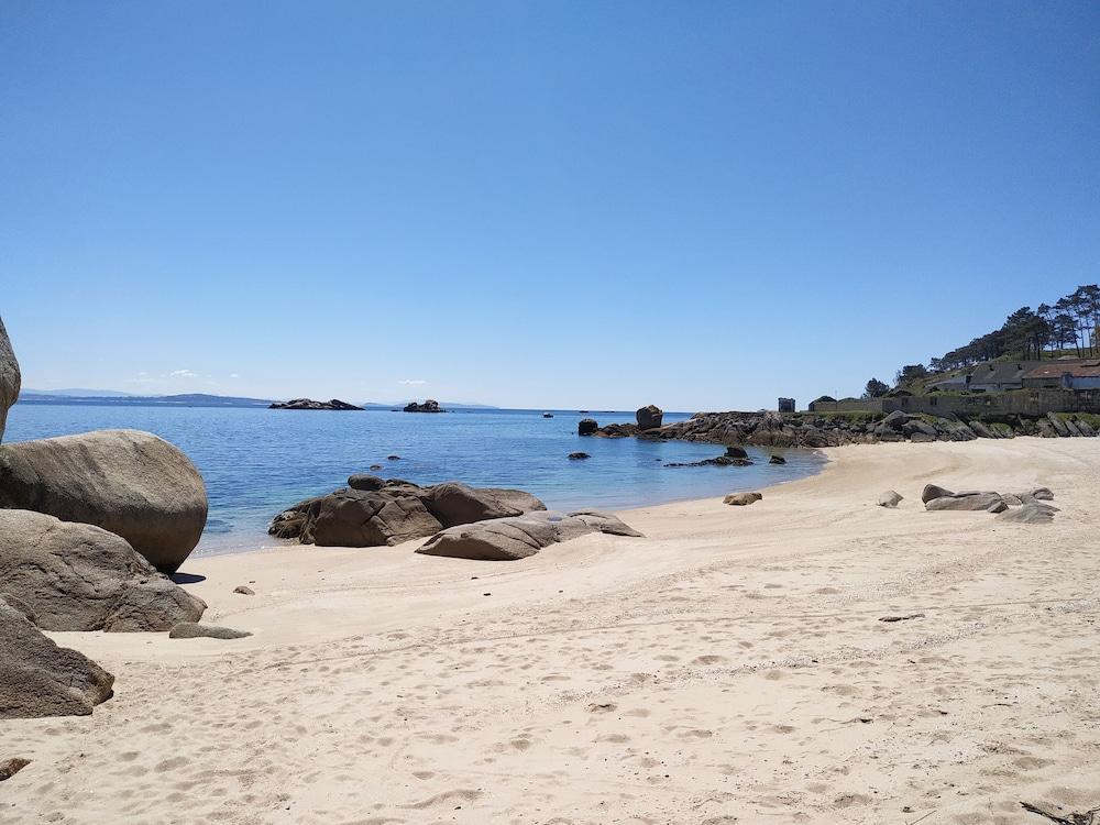 Apartamentos Aguiño Ribeira 3000