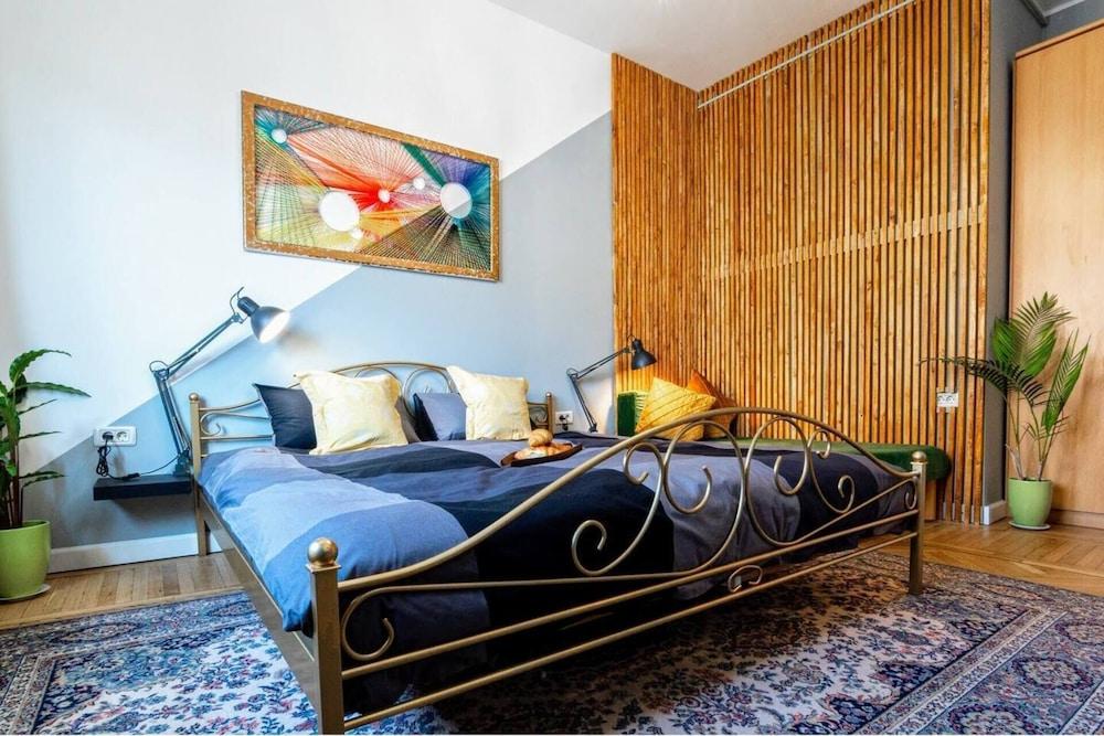 Lux Rooftop Studio w. Large 🌊 View Terrace