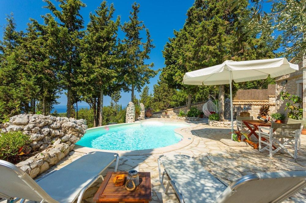 Villa Gallini Large Private Pool Walk to Beach Sea Views A C Wifi - 979