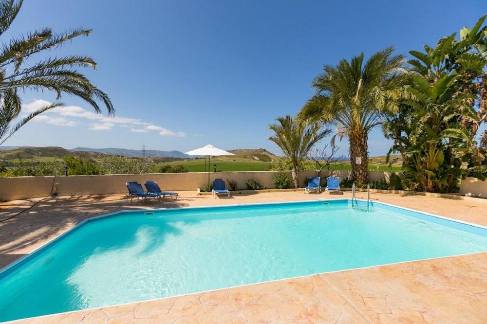 Villa Noni Large Private Pool A C Wifi - 1967