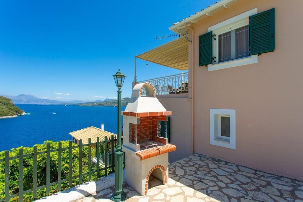 Villa Votsalo Large Private Pool Walk to Beach Sea Views A C Wifi
