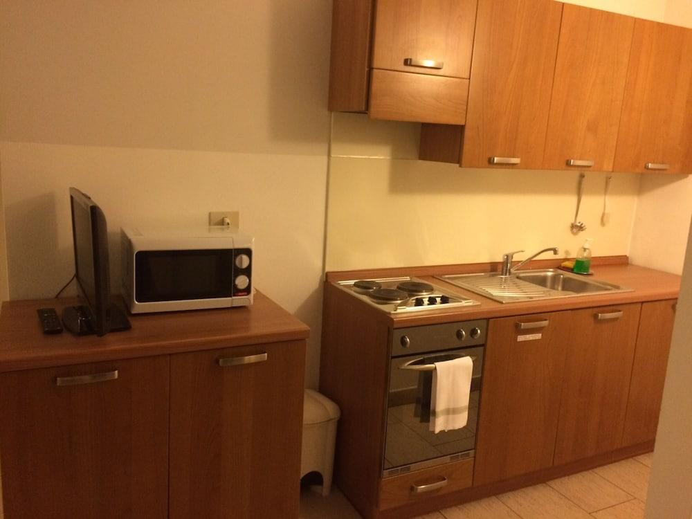 Studio 4 Persons Occupancy, Week Offer all Utilities Included