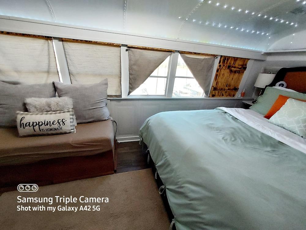 Bruiser Cozy Riverfront School Bus Pet Friendly