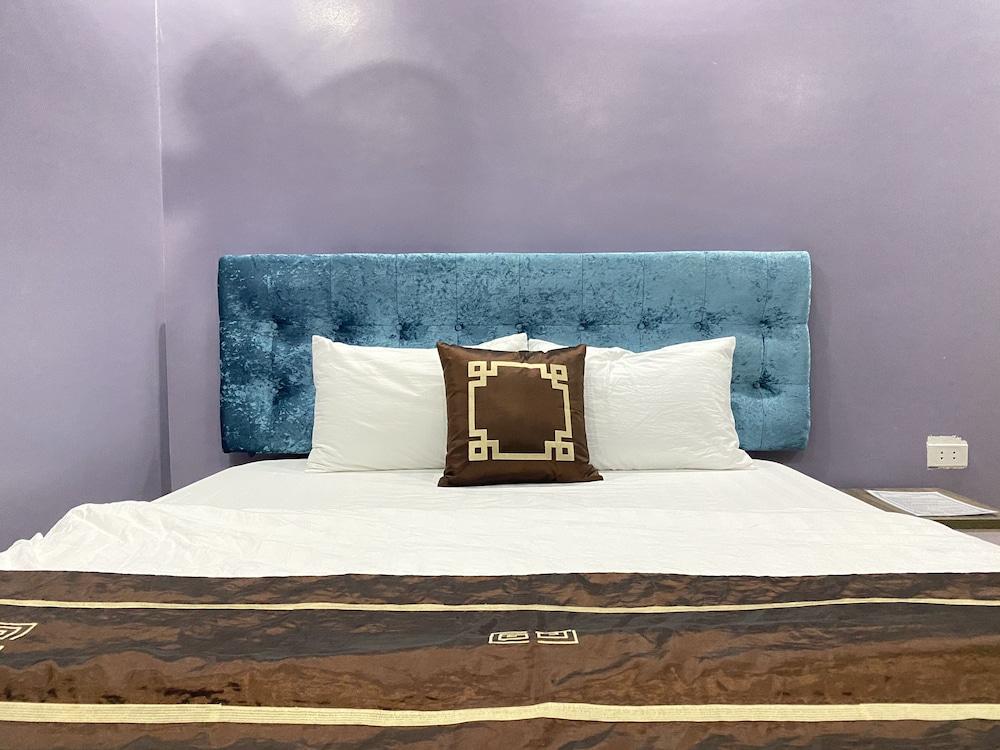 SPOT ON 1150 New Sun Hotel