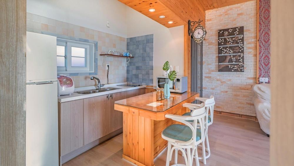 Namhae Alhambra Pension