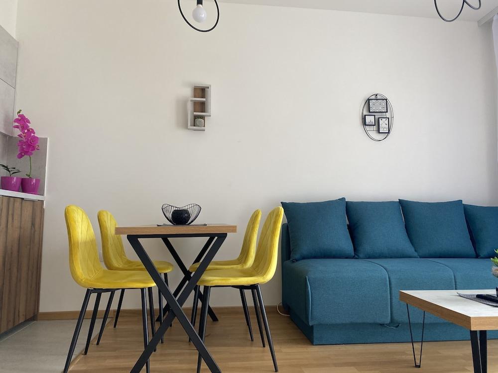 One bedroom apartment SUNRISE