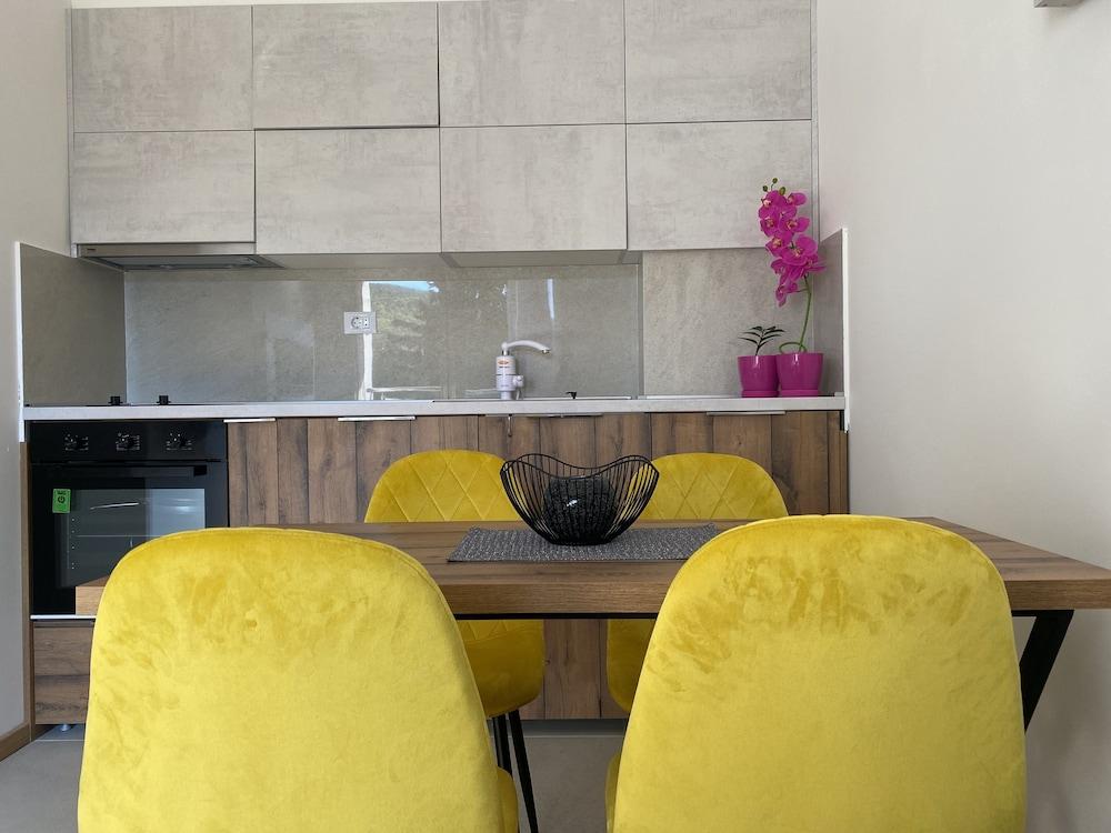 One bedroom apartment SUNRISE