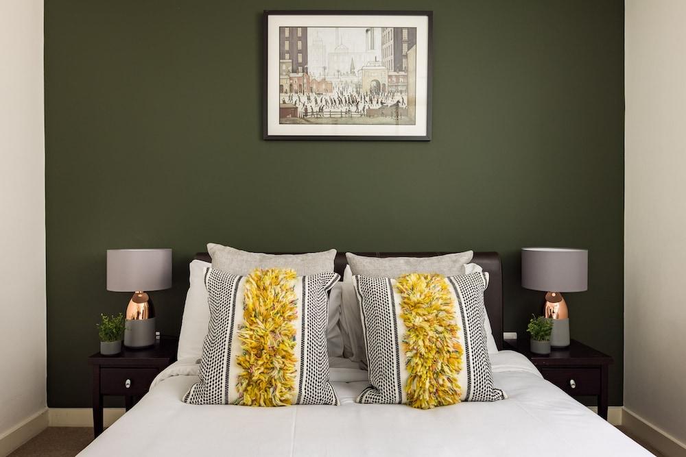 The Aldgate Apartments