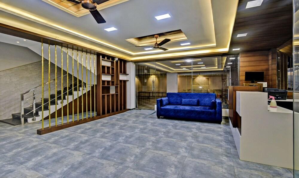 Treebo Trend Cocoon Suites