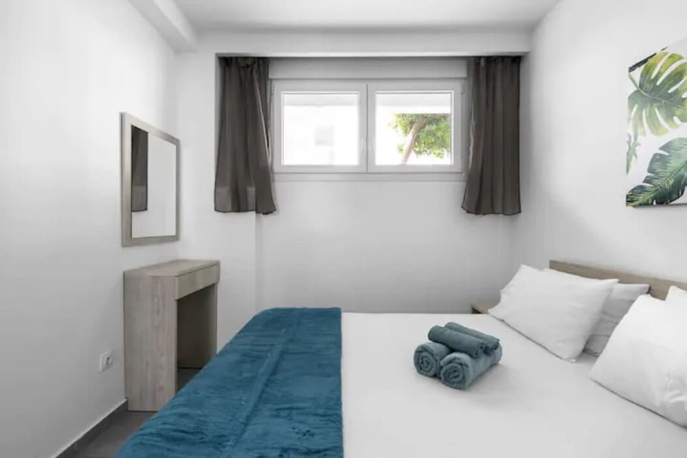 93 Nilie Hospitality MGMT