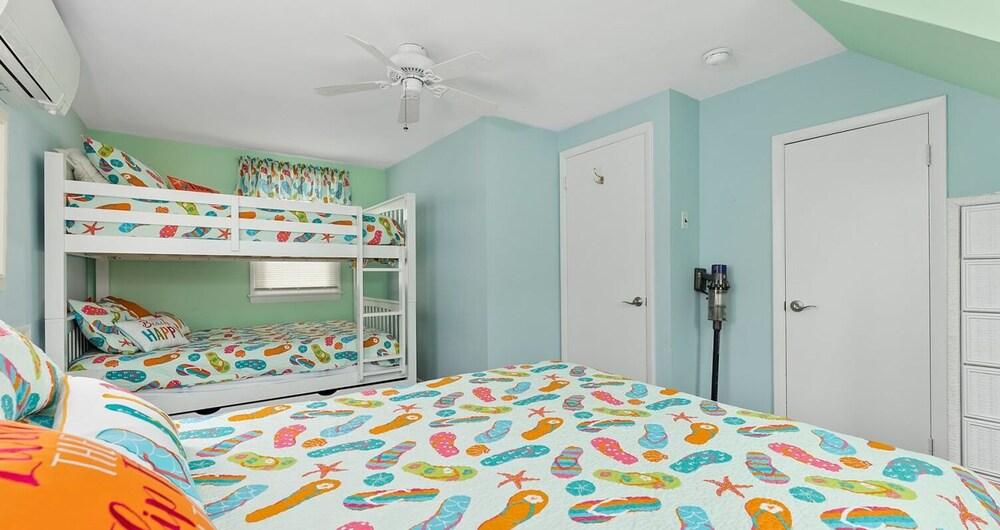 Wc5700 Atlantic Avenue, 2nd Floor