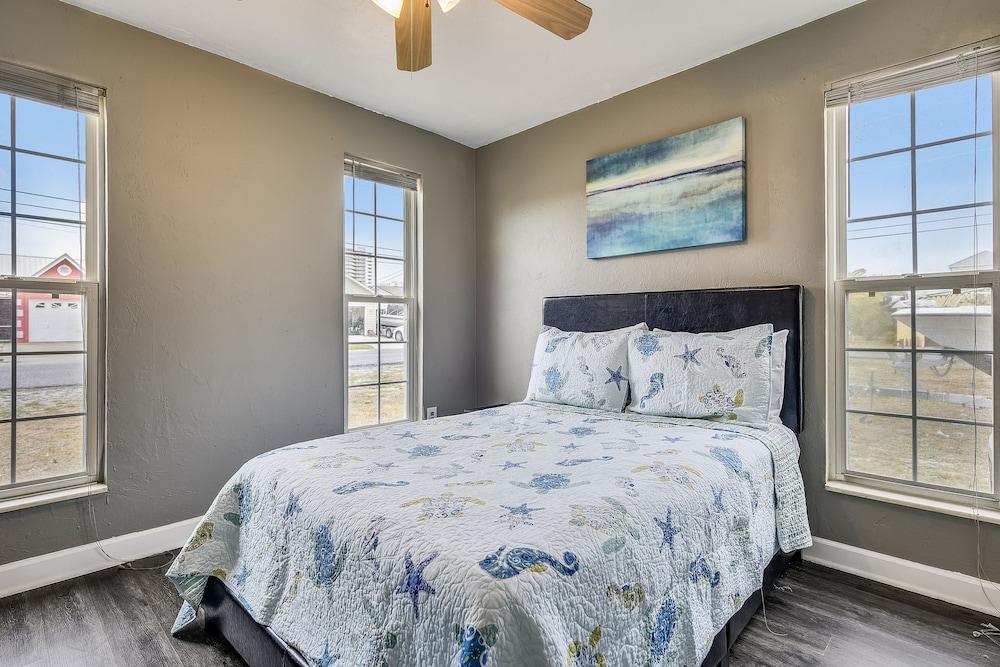 Sunset on Sunset by Book That Condo