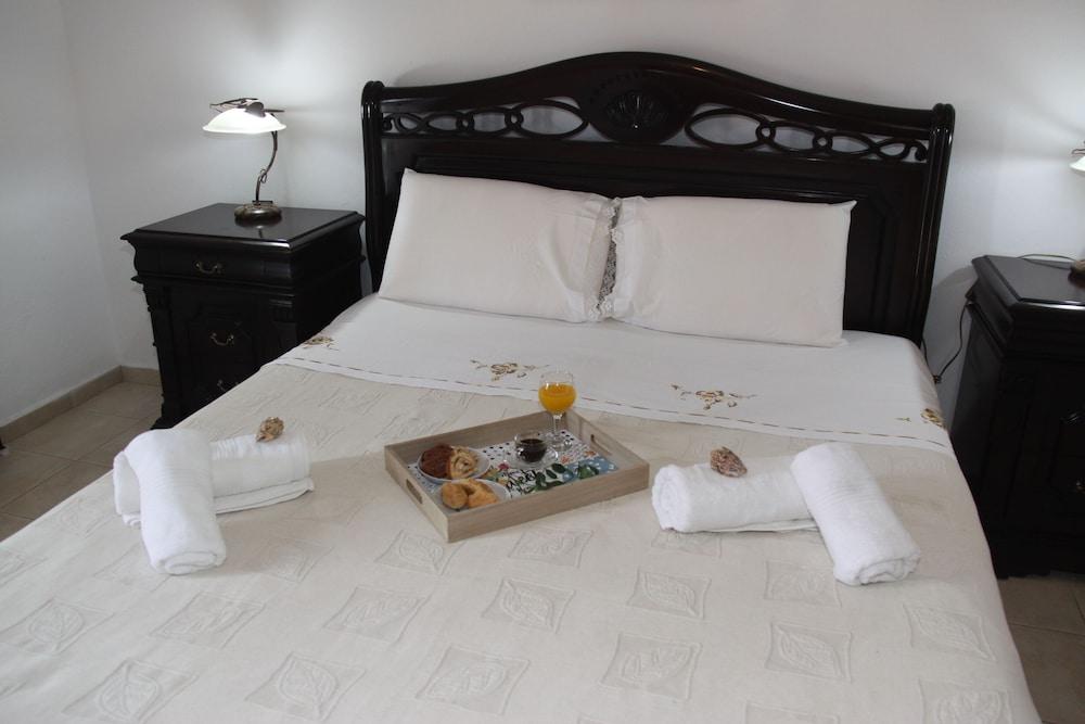 Villa Dolla Paradise by GHH