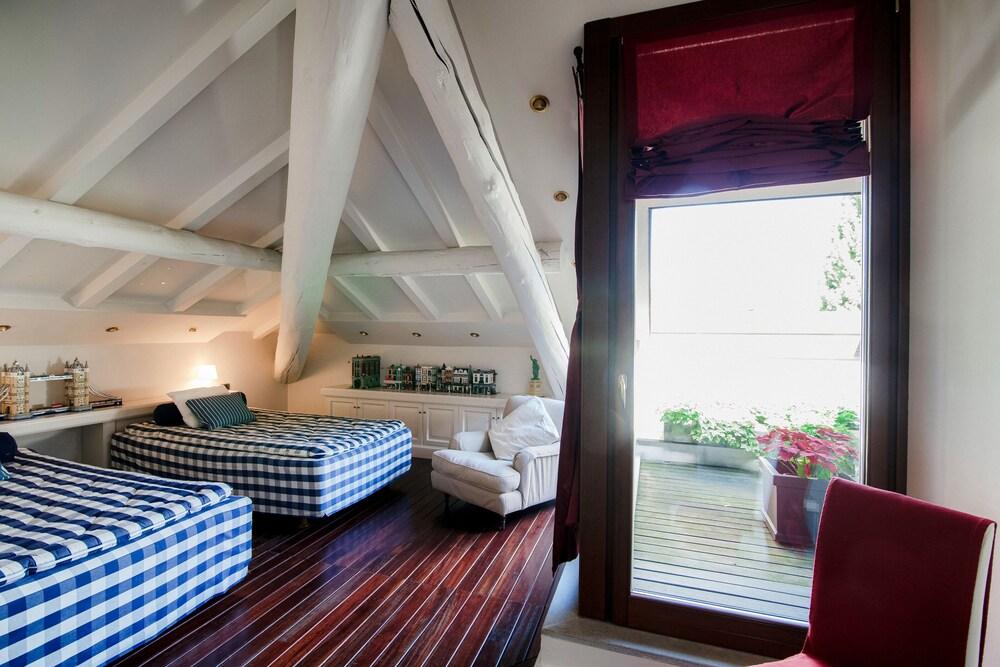 My Home In Como - Exclusive Atticex