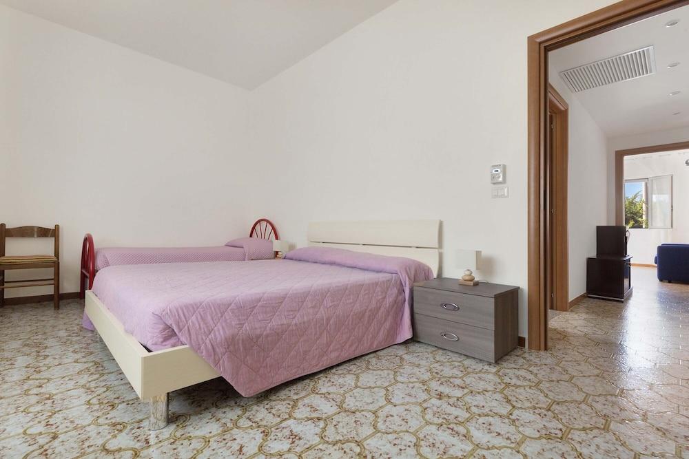 2089 Casa Bouganville