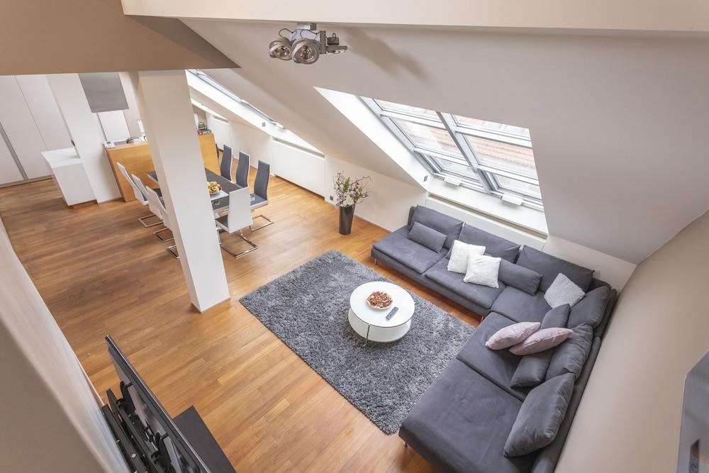 Luxury Central Duplex with terrace