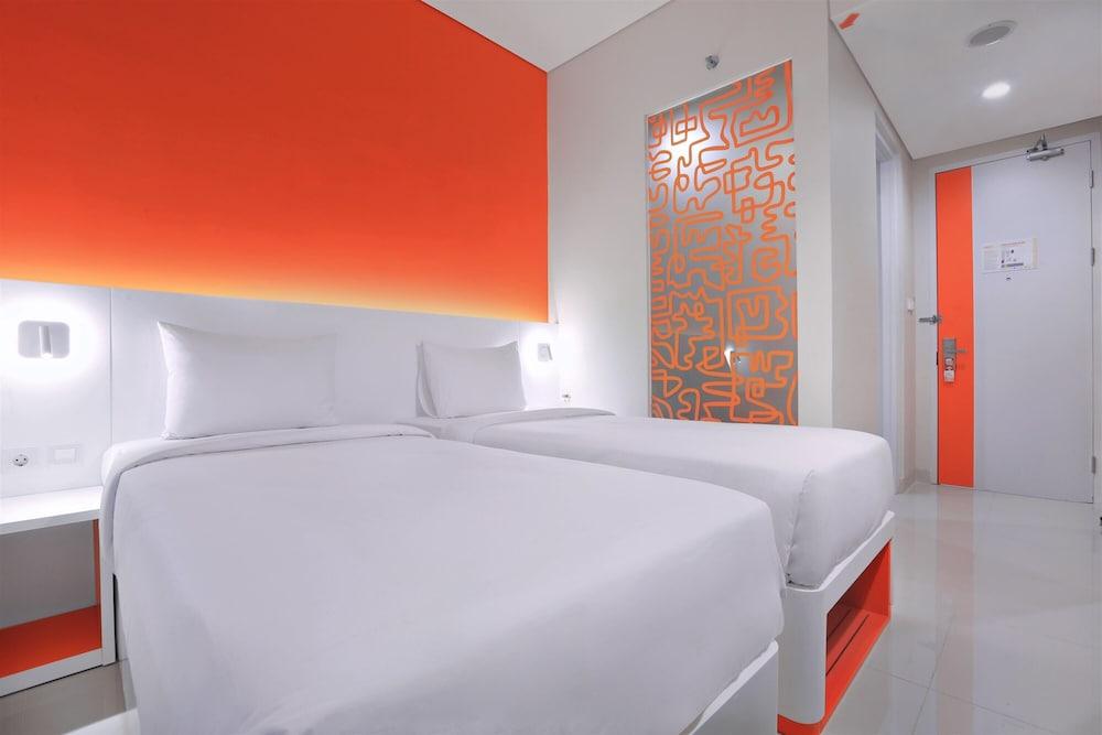 Starlet Hotel BSD City