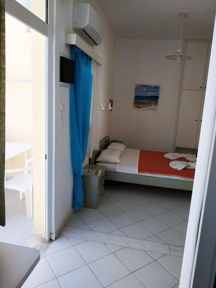 A Studio With Balcony