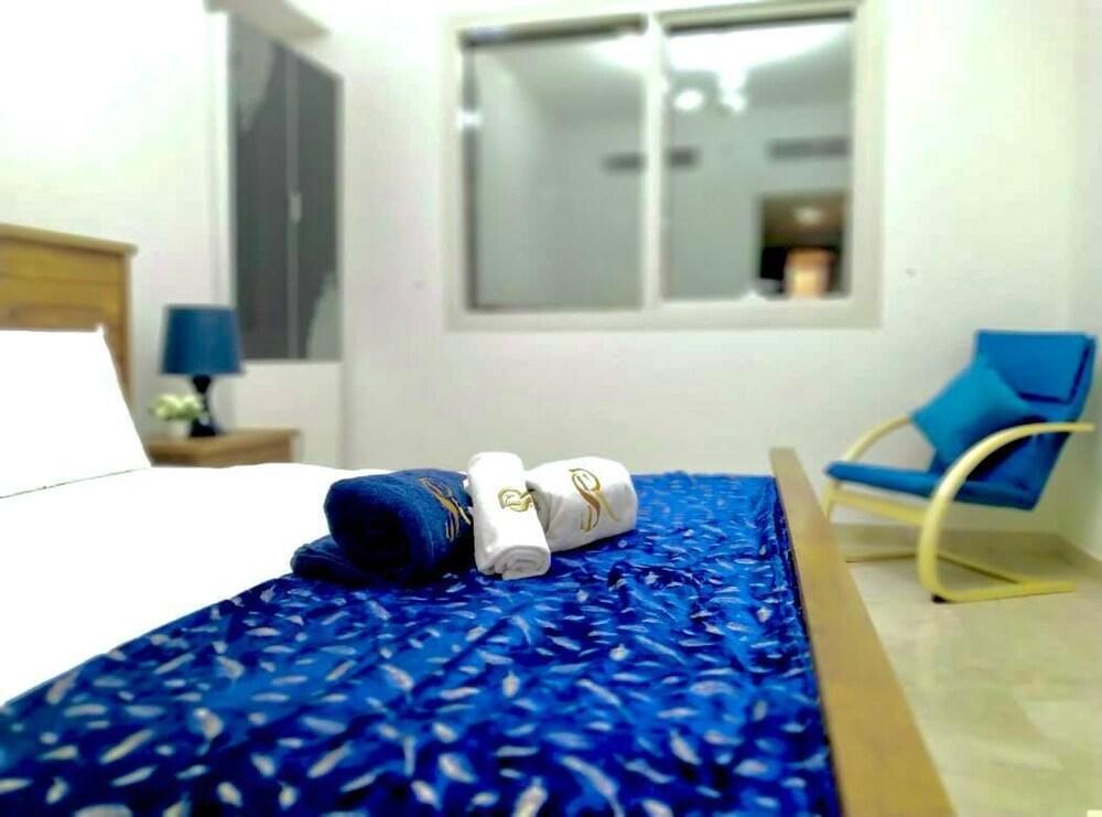 Great Views in Dubai Marina -2bed