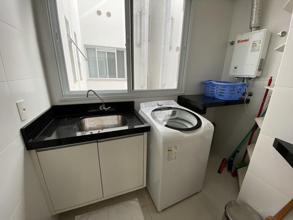 Porto De Jurere Florianópolis Piscina