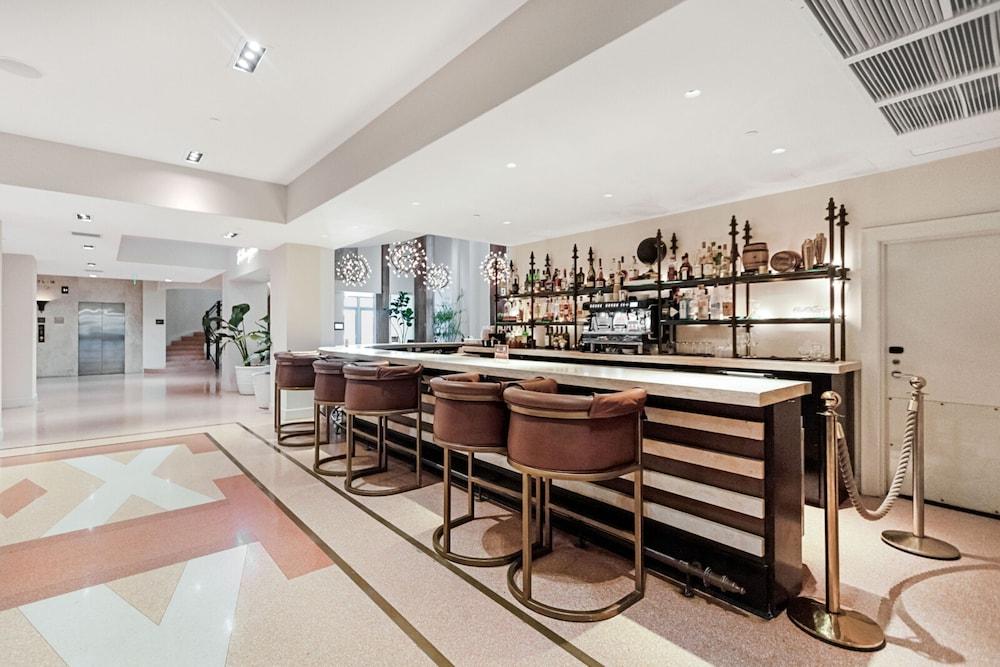 Shelborne Penthouse by Sextant