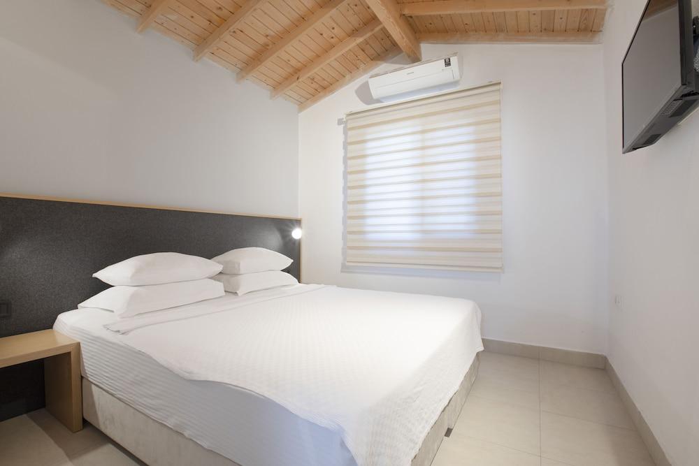 AEGEAN Apartments - Bungalows